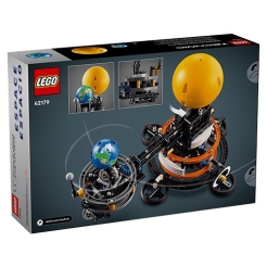 LEGO Constructor Planet Earth & Moon in Orbit 42179